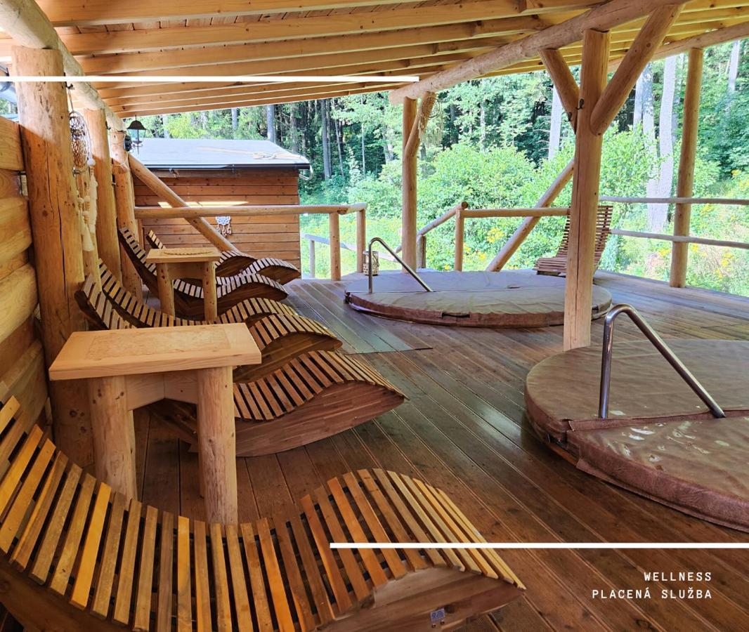 Hotel Kamzik *** Мала Моравка Екстер'єр фото